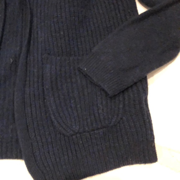 Gorgeous navy blue J. Crew wool cardigan XS - Picture 3 of 12